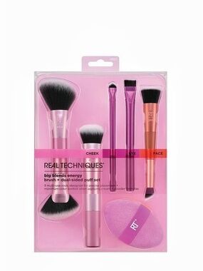 Real Techniques Everyday Essentials Makeup Brush Set — NEW IN BOX✨